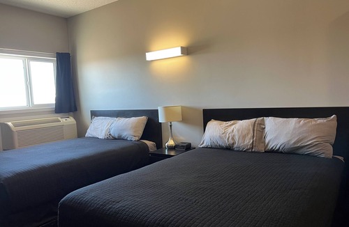 Midale Hotel | Come On Inn Motel