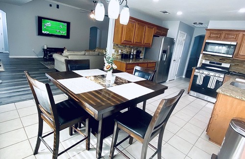 Atascocita House | Come relax at a private home at Walden on Lake Houston.