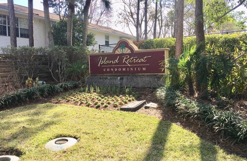 Saint Simons Heights Condo | Come relax! Cozy condo with everything that you’ll need!