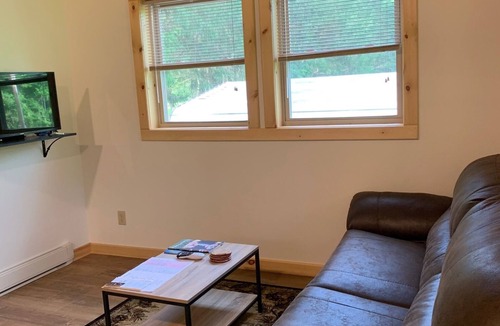 Hancock Cabin | Come stay in a quiet country setting steps from the Delaware River.