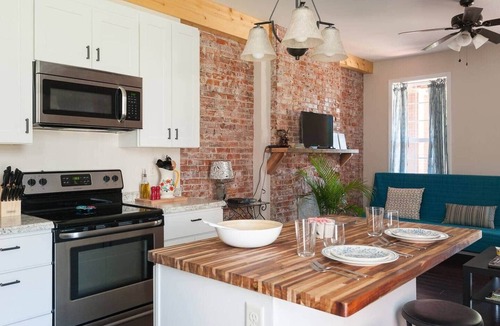 Southwest Garden Apartment | Come stay in STL’s little Italy, ‘The Hill' NBHD