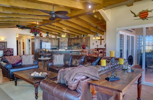 Reforma House | Come to LA PLAYA!