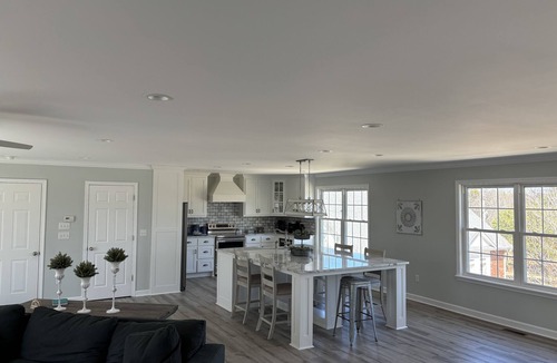 Heber Springs Apartment | Come visit Heber Springs and experience life on the Evans Mountaintop Farm!nnn