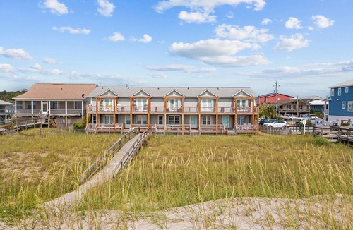 Kure Beach House | Come visit our Seaside Escape! Oceanfront and recently renovated