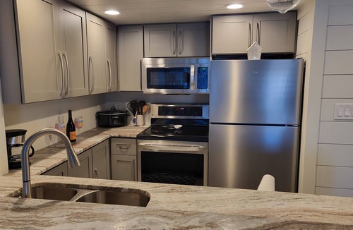 Burnt Store Marina Condo | Comeaboard- Condo- March through December with 20% discounts on various dates.