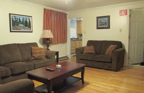 Holyrood Apartment | Comerford's Ocean View Suites