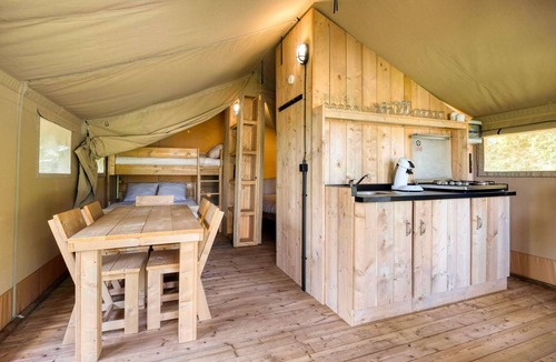Signy-lAbbaye Apartment | Comet Glamping Tent, Ardennes