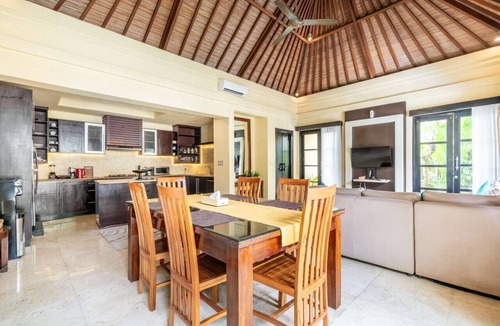 Petitenget House | Cometa Prime 3BR Luxury Villa