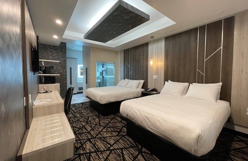 South Houston Hotel | Comfeeni Inn and Suites