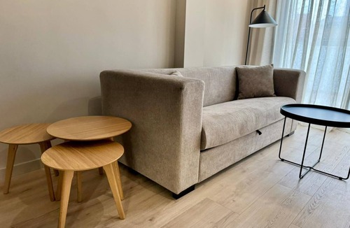 Santa Coloma de Gramenet Apartment | Comfortable and stylish apartment.2B