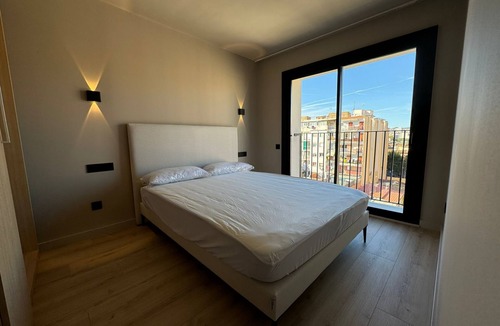 Santa Coloma de Gramenet Apartment | Comfortable and stylish apartment.2A
