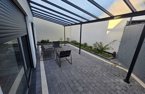 Saint-Barthelemy-d'Anjou House | Comfort and tranquility downtown Angers