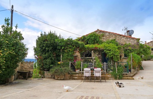 Saint-Laurent-de-Cerdans Cottage | Comfortable family friendly cottage peaceful unspoilt between France & Spain