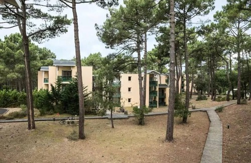 Maubuisson Apartment | Comfort 1-Bedroom Apartment (5 people)