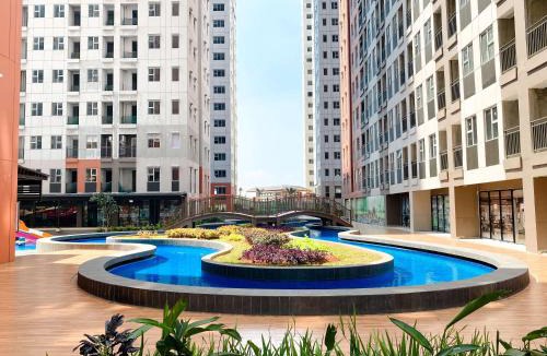 Bekasi Timur Apartment | Comfort 2BR at Transpark Juanda Bekasi Timur Apartment By Travelio