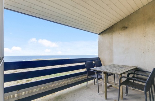 Hirtshals Apartment | Comfort 4-person apartment in the holiday park Landal Fyrklit