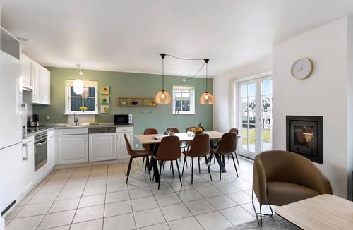 Gjern House | Comfort 8-person bungalow in the holiday park Landal Søhøjlandet
