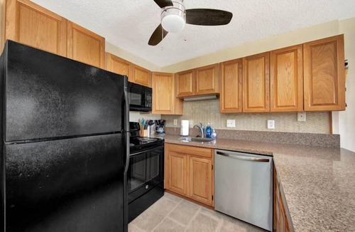 Nawiliwili Condo | Comfort and Convenience in the Heart of Kaua‘i – 2-Bedroom Vacation Rental