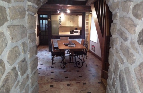 Severac-le-Chateau House | Comfort and many exterior in the heart of the medieval city