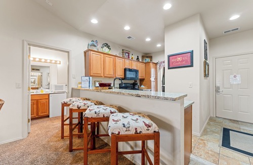 Branson West Condo | Comfort and Plenty of Space! This 3BD Unit will Feel Like Home Away from Home