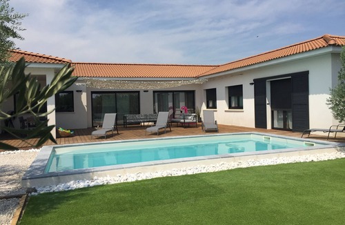 Montarnaud House | Comfort and serenity in the South of France