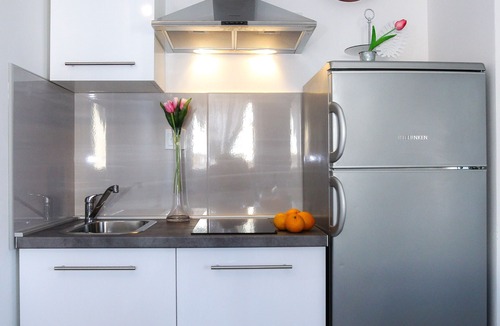 Zrce Apartment | Comfort Apartment with Pool and Terrace