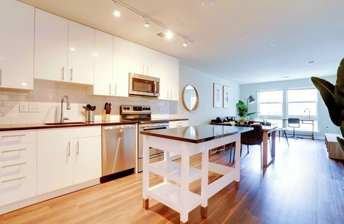 Jefferson Manor Apartment | Comfort Apartments Near Capitol City