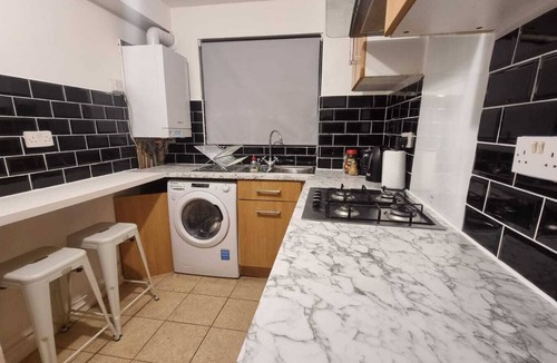 Dudden Hill Apartment | Comfort at Enchanted Dwellings