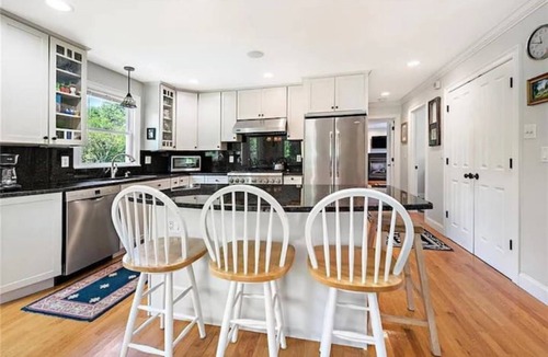 Little Compton House | Comfort, Beauty, and the Little Compton Beach!