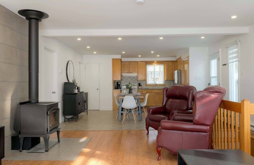 Beaulac-Garthby Ski Chalet | Comfort by the Aylmer Lake | Evasion du Douze59