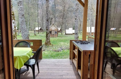 Valbonnais Ski Chalet | Comfort Chalet for 5, Includes Terrace