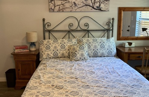 Magnolia House | Comfort & Charm - Long Term Stays Considered.