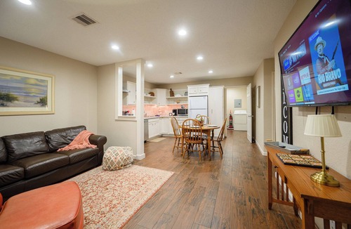 Tomball House | Comfort & Charm - Long Term Stays Considered.