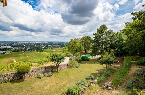 Beaune House | COMFORT, CHARM, POOL AND EXCEPTIONAL VIEW