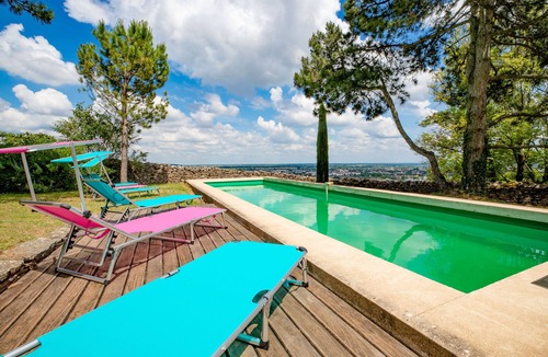 Beaune House | COMFORT, CHARM, POOL AND EXCEPTIONAL VIEW