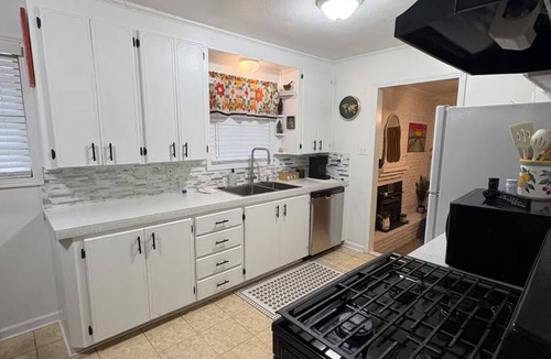 Vicksburg House | Comfort Cottage of Historic Vicksburg