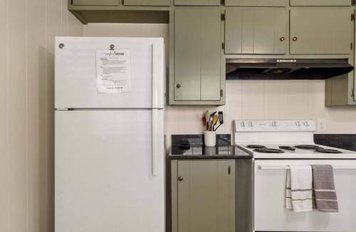 Northport House | Comfort Cottage