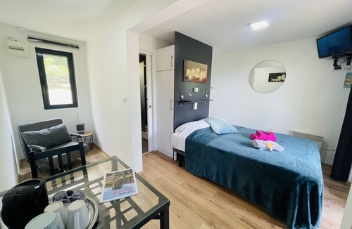 La Chapelle-Aubareil Hotel | Comfort Double Room,