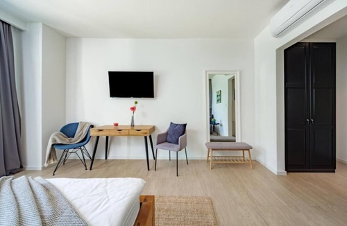 Catrnja Bed & Breakfast | Comfort Double Room with Terrace Room #3