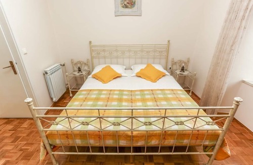 Orasac House | Comfort Double Room with Patio and Sea View