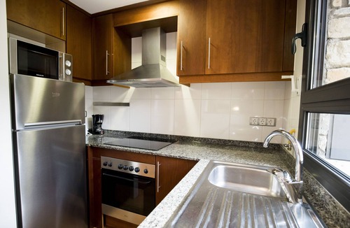 Les Escaldes Apartment | Comfort Escaldes. Apartment with free parking HUT 5003