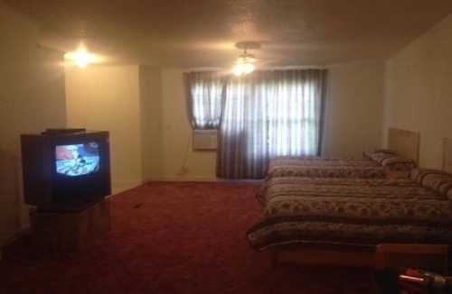 Thayer Hotel | Comfort Green Motel