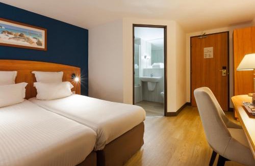 Evreux Hotel | Comfort Hotel Evreux