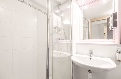 Meylan Hotel | Comfort Hotel Grenoble Meylan