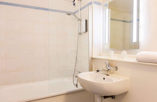 Noyelles-Godault Hotel | Comfort Hotel Lens - Noyelles Godault