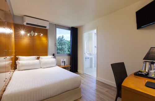 Tourcoing Hotel | Comfort Hotel Lille L'Union