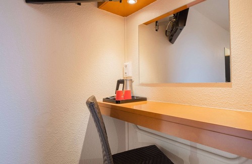 Tourcoing Hotel | Comfort Hotel Lille L'Union