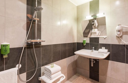 Olivet Hotel | Comfort Hotel Orleans Olivet Provinces