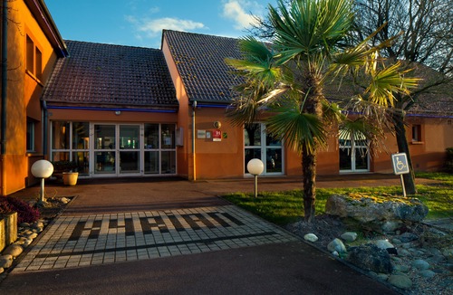 Saran Hotel | Comfort Hotel Orleans Saran