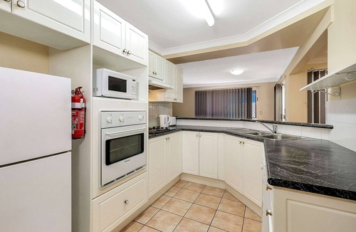 Cleveland Hotel | Comfort Hotel Pacific Cleveland